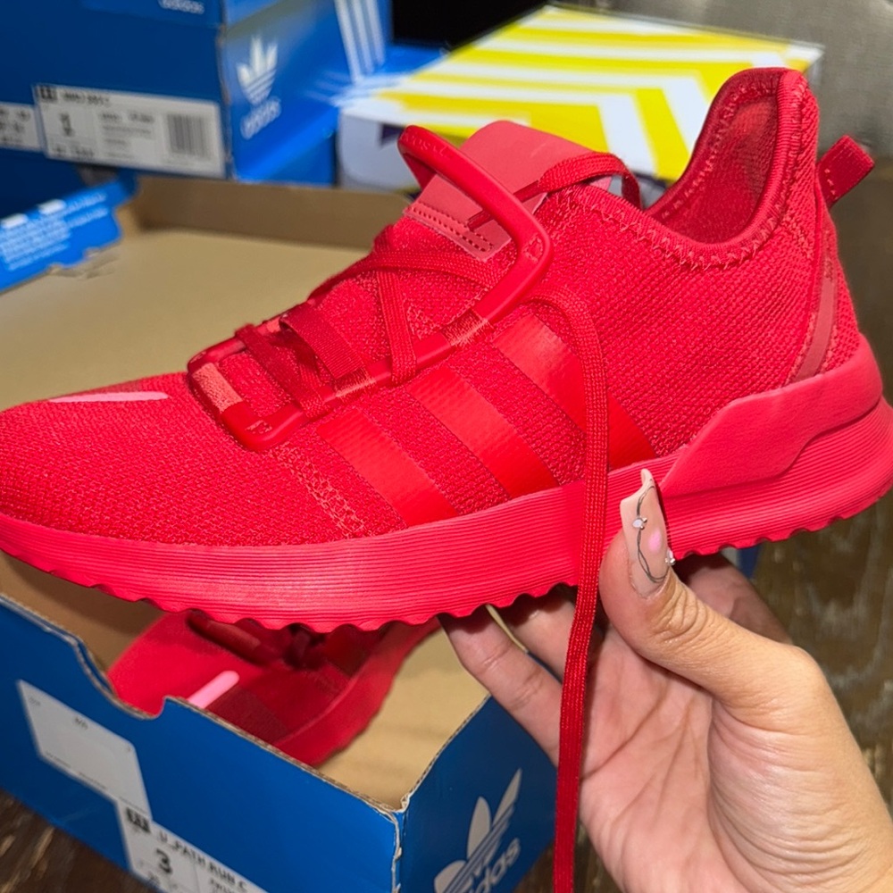 Boys Adidas Path Run Red Sneakers size 3